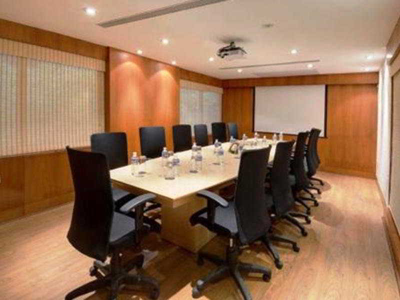 Halcyon Hotel Residences Koramangala - Bangalore Exteriör bild