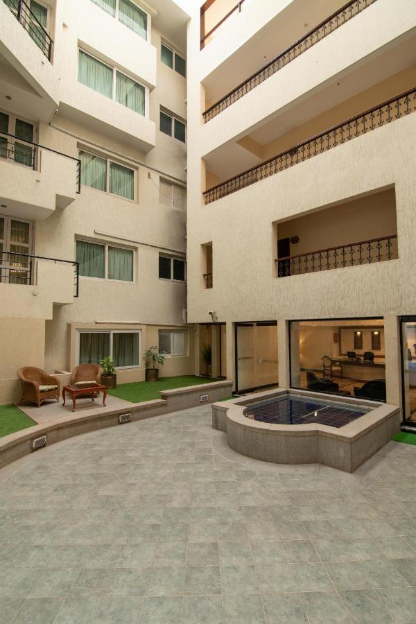 Halcyon Hotel Residences Koramangala - Bangalore Exteriör bild